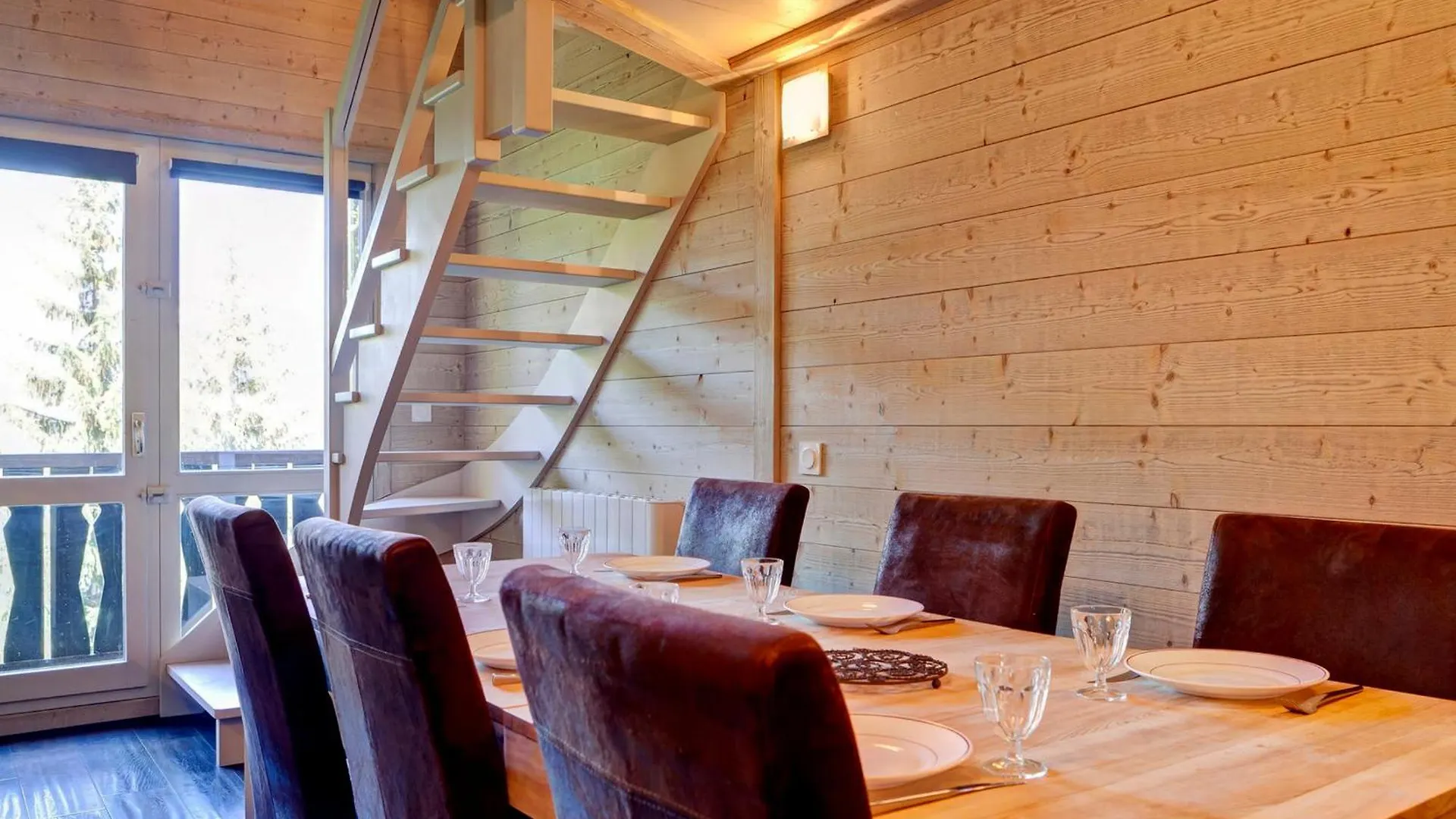 Daire Appartement Charmant A Courchevel 1550, A 50M Des Pistes, 60M², Balcon, Parking Couvert - Fr-1-514-23