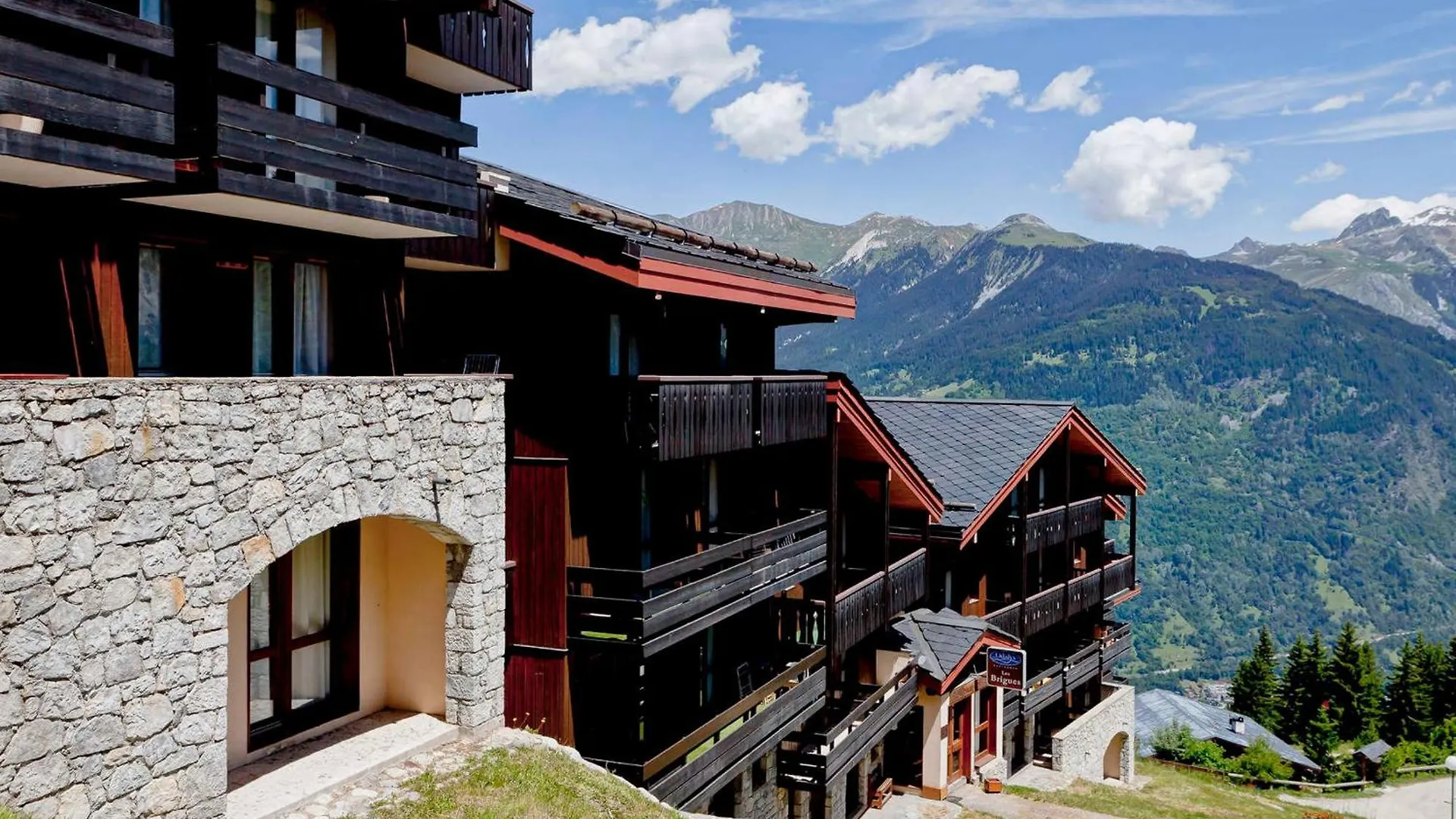 Daire Appartement Charmant A Courchevel 1550, A 50M Des Pistes, 60M², Balcon, Parking Couvert - Fr-1-514-23